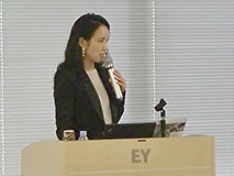 質疑応答の様子